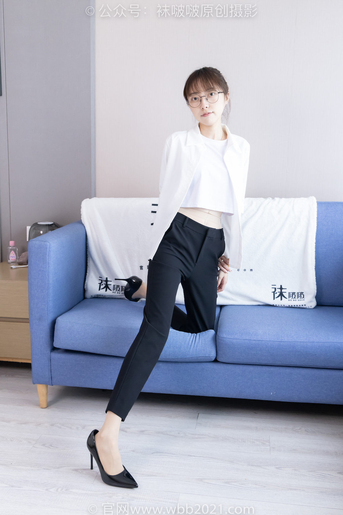 袜啵啵535期:稚予-高跟鞋、皮鞋、黑棉袜、薄肉丝(脚尖加固款)、裤里丝YPl1.jpg