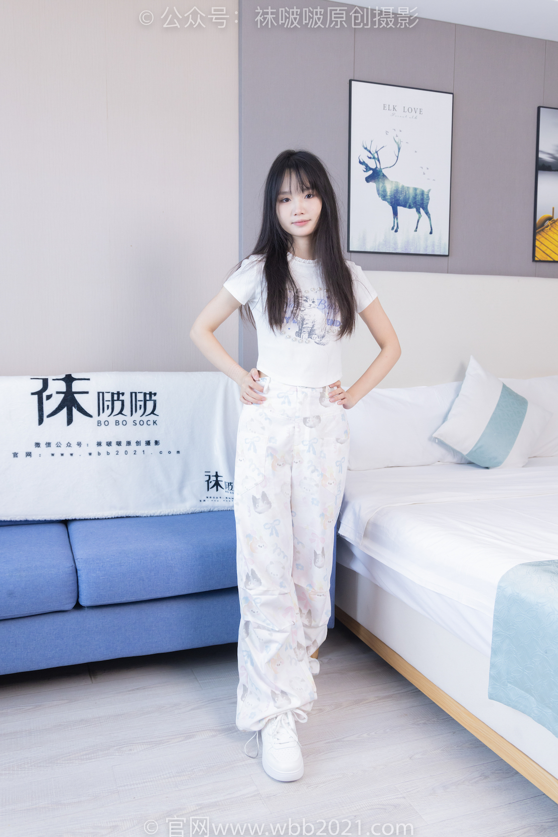 袜啵啵550期:甜甜圈-板鞋、自然穿脏白棉袜、袜啵啵、8Kcr.jpg