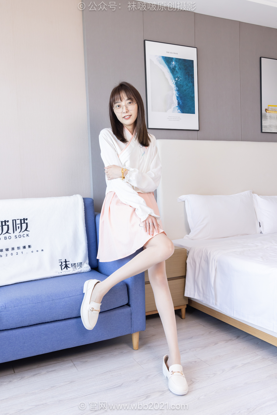 袜啵啵595期:稚予-皮鞋、平底布鞋、薄肉丝(脚尖加固款)、薄白丝(脚尖加固款)、古风汉服、走路 挑OPrm.jpg